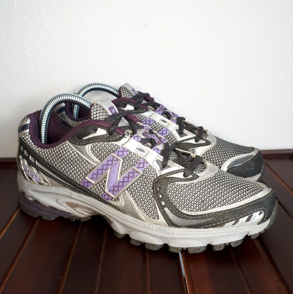 NEW BALANCE WR749 TRAIL SHOES
